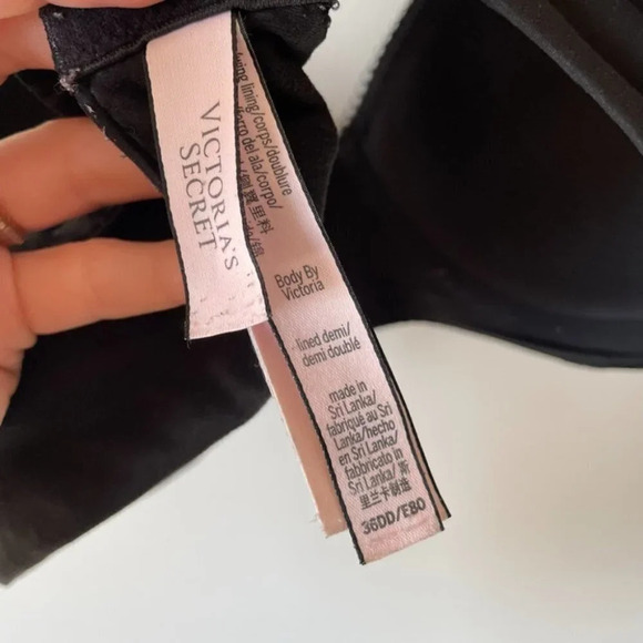 Victoria's Secret Body By Victoria Lined Demi Bra Black Sz 36DD - Picture 6 of 6